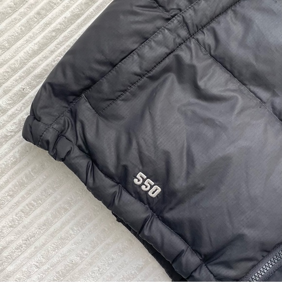 The North Face Black Puffer Vest - Picture 3 of 9